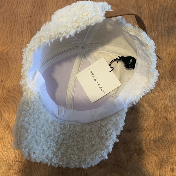 Winter white Love and Lore Cap - Picture 5 of 6